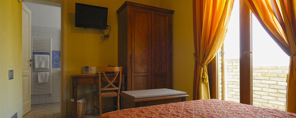 DOUBLE ROOM FOR SINGLE USE