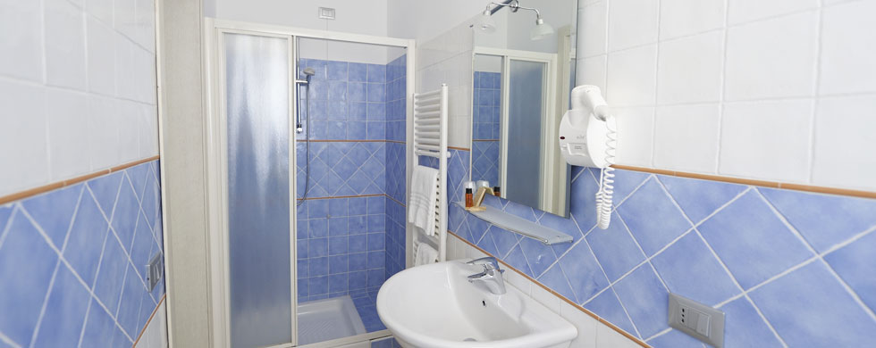 DOUBLE ROOM FOR SINGLE USE